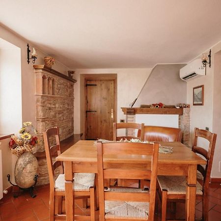 Lago Del Turano - La Taverna Con Cucina Open Space E Free Wi-Fi Ascrea エクステリア 写真