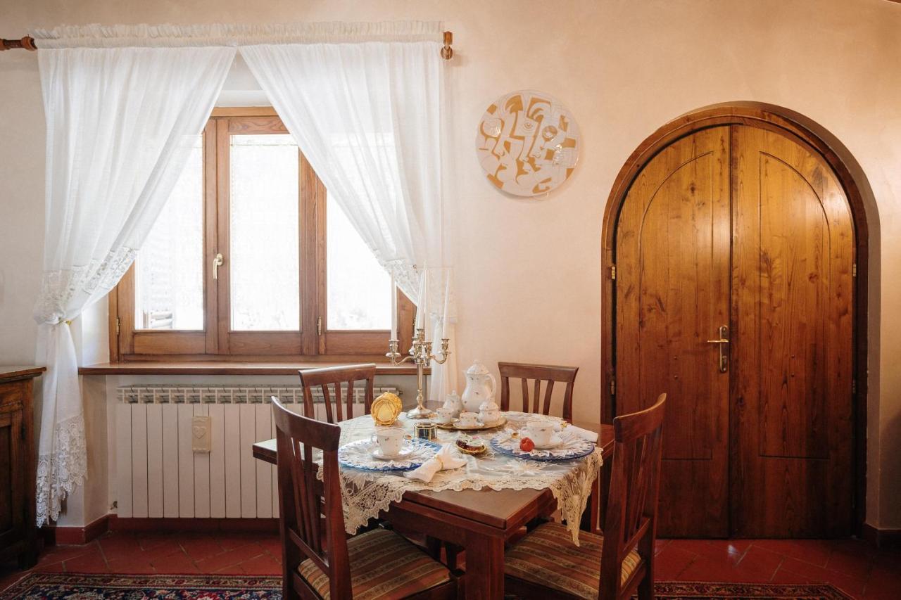 Lago Del Turano - La Taverna Con Cucina Open Space E Free Wi-Fi Ascrea エクステリア 写真