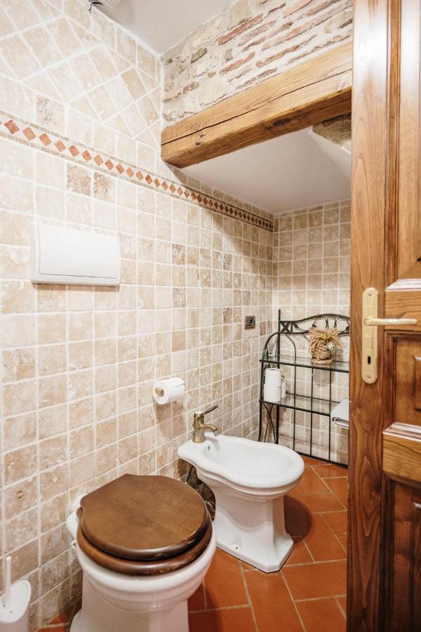 Lago Del Turano - La Taverna Con Cucina Open Space E Free Wi-Fi Ascrea エクステリア 写真