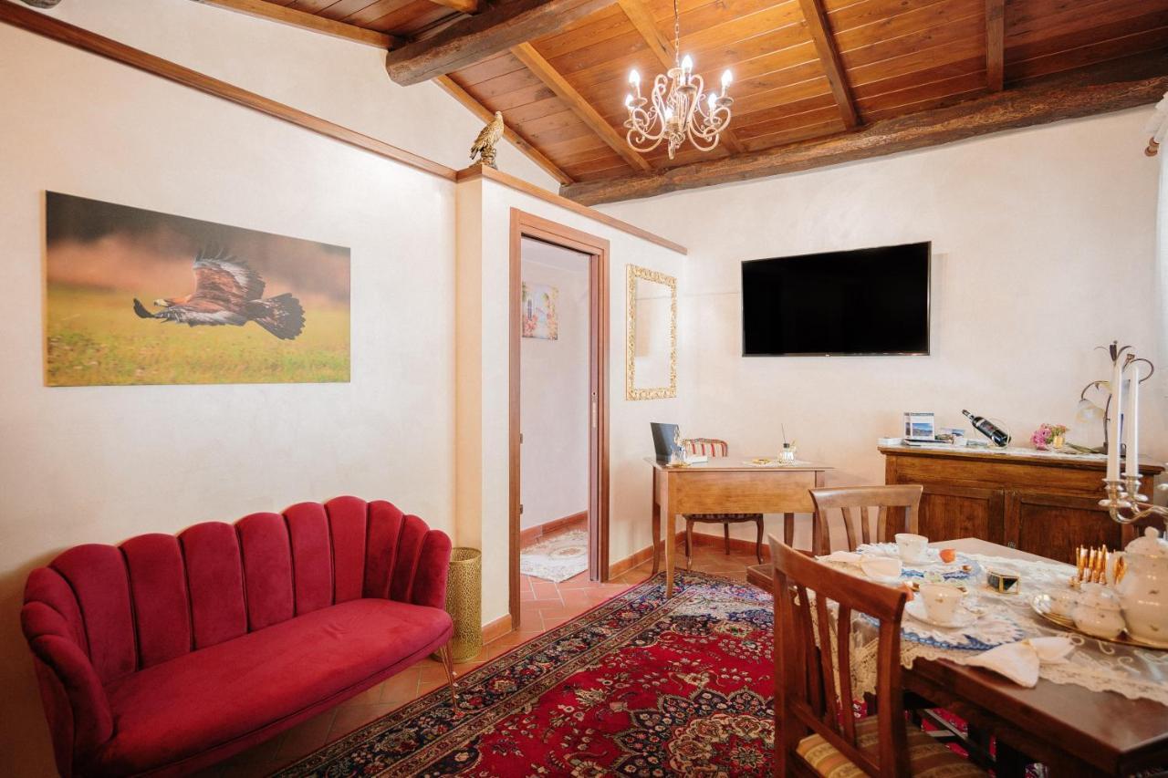 Lago Del Turano - La Taverna Con Cucina Open Space E Free Wi-Fi Ascrea エクステリア 写真